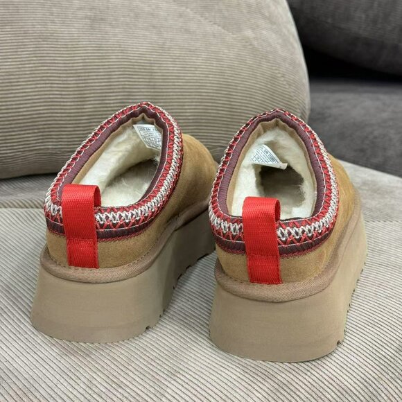 UGG Tasman Slipper in chestnut (Women's) - Picture 5 of 6